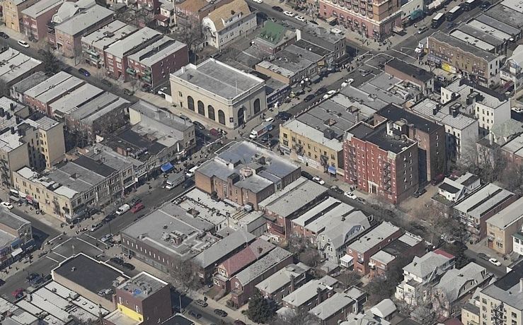 borough park: Thirteenth Avenue and 48th Street